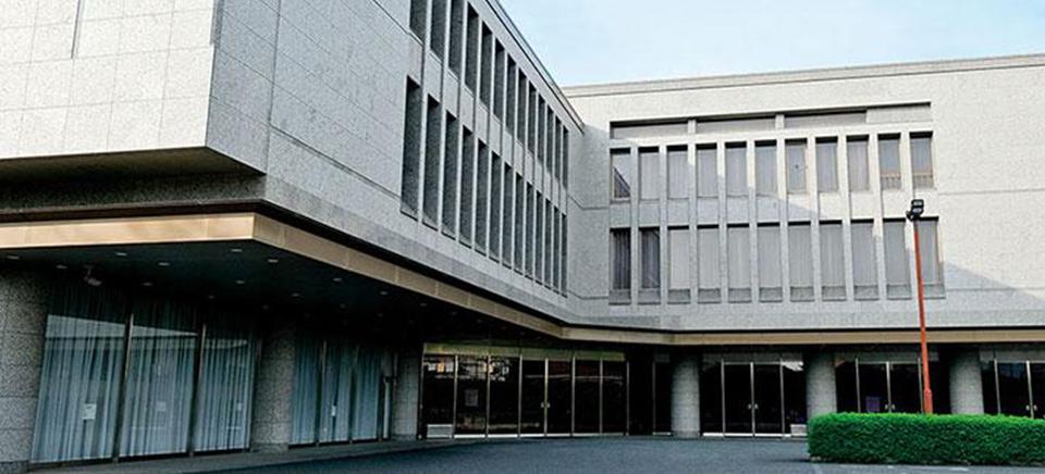 落合斎場ではご安置、通夜・告別式、会食など執り行う事ができます。ご葬儀のご相談は無料です。