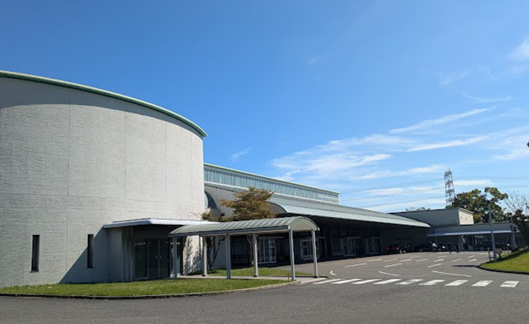 葬儀・家族葬なら瓜破斎場 安心の葬儀プランをご提案いたします 斎場手配(瓜破斎場・各式場)